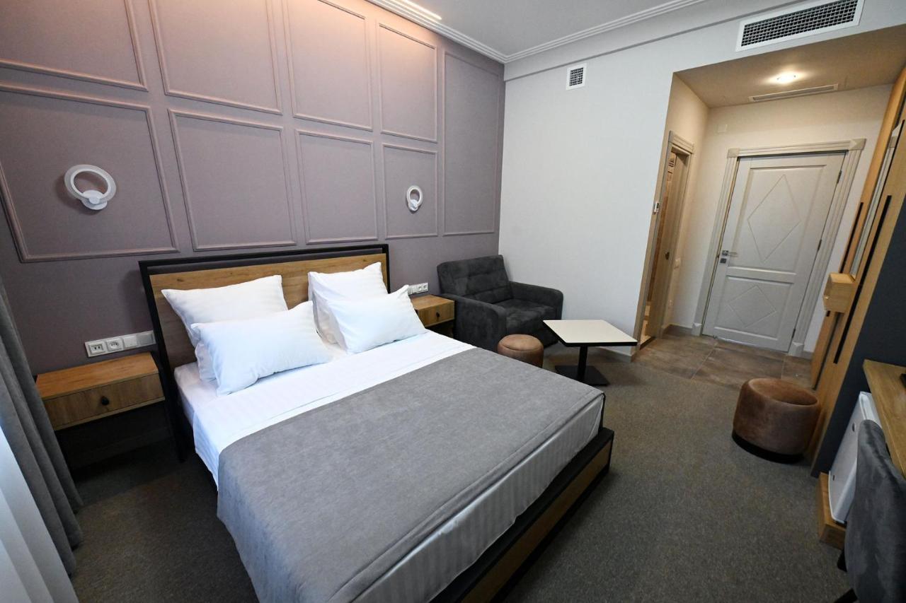 Prime Hotel Гюмри Экстерьер фото