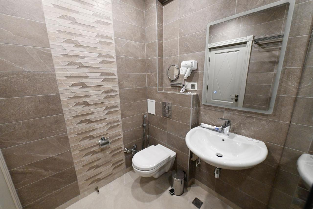 Prime Hotel Гюмри Экстерьер фото